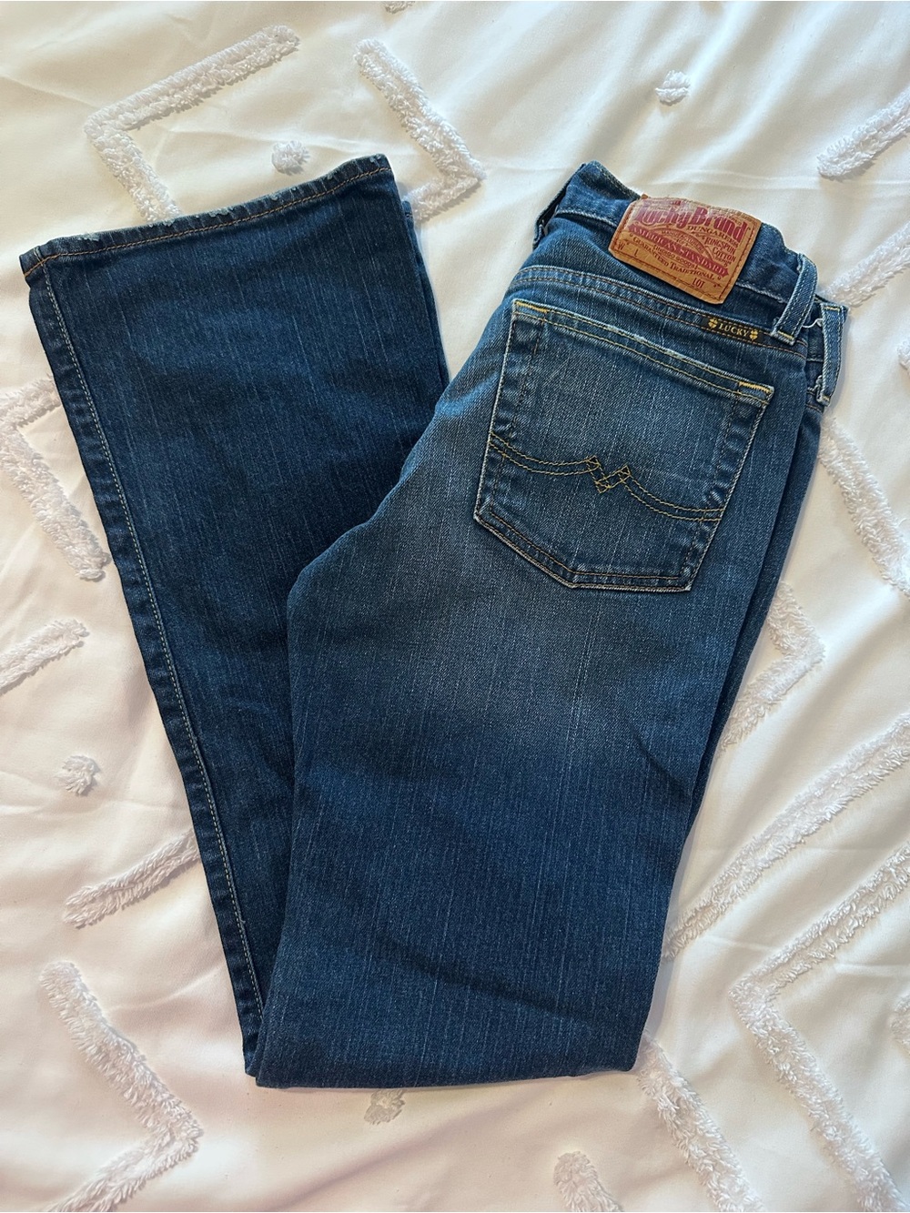 Lucky Brand Women’s Dark Indigo Bootcut Jeans